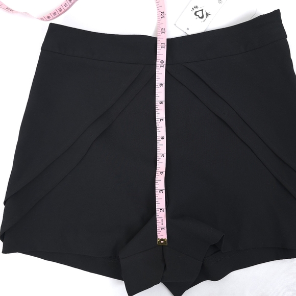 Miss selfridge tulip side zipper high waisted dress shorts NWT - Picture 4 of 13